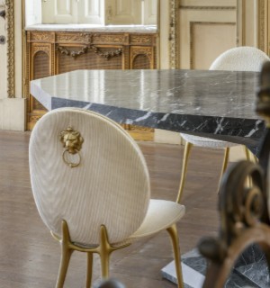 bonsai faux-marble dining table