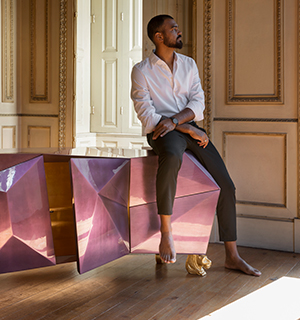 DIAMOND SIDEBOARD