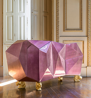 DIAMOND SIDEBOARD