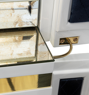 Pixel ii heritage Cabinet